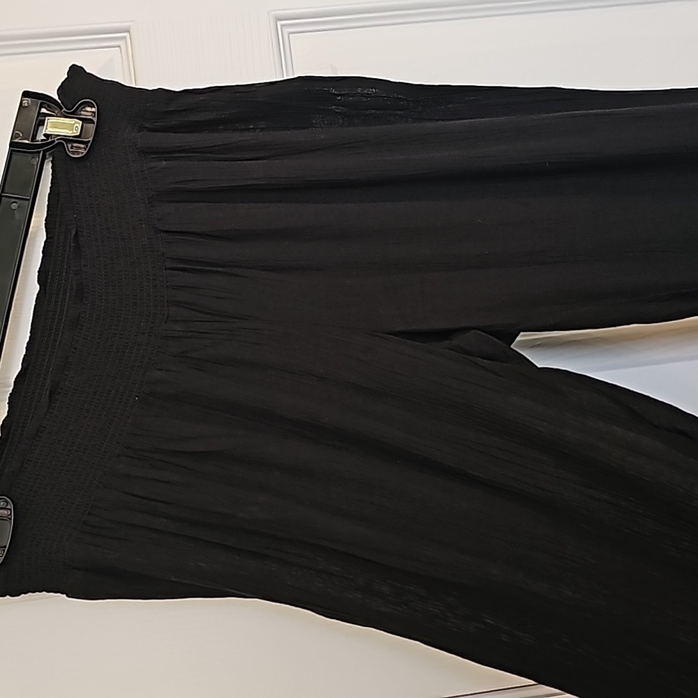 Pants - Picture 3 of 4
